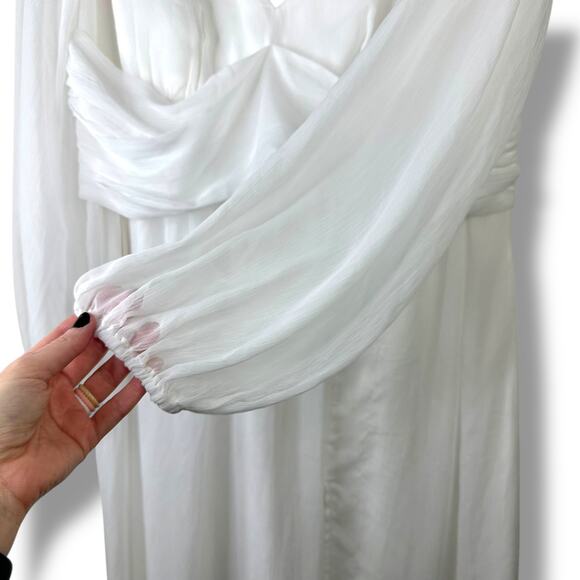 Lulus Bridal NWOT Enchant My Love White V-Neck Sheer Long Sleeve Maxi Dress XXL - Picture 6 of 12